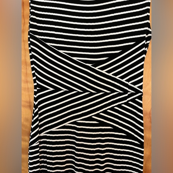 Black and White Striped Pencil Dress - Picture 2 of 5